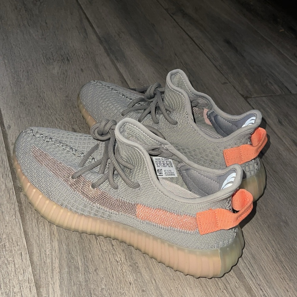 Grey/ pink Yeezys
